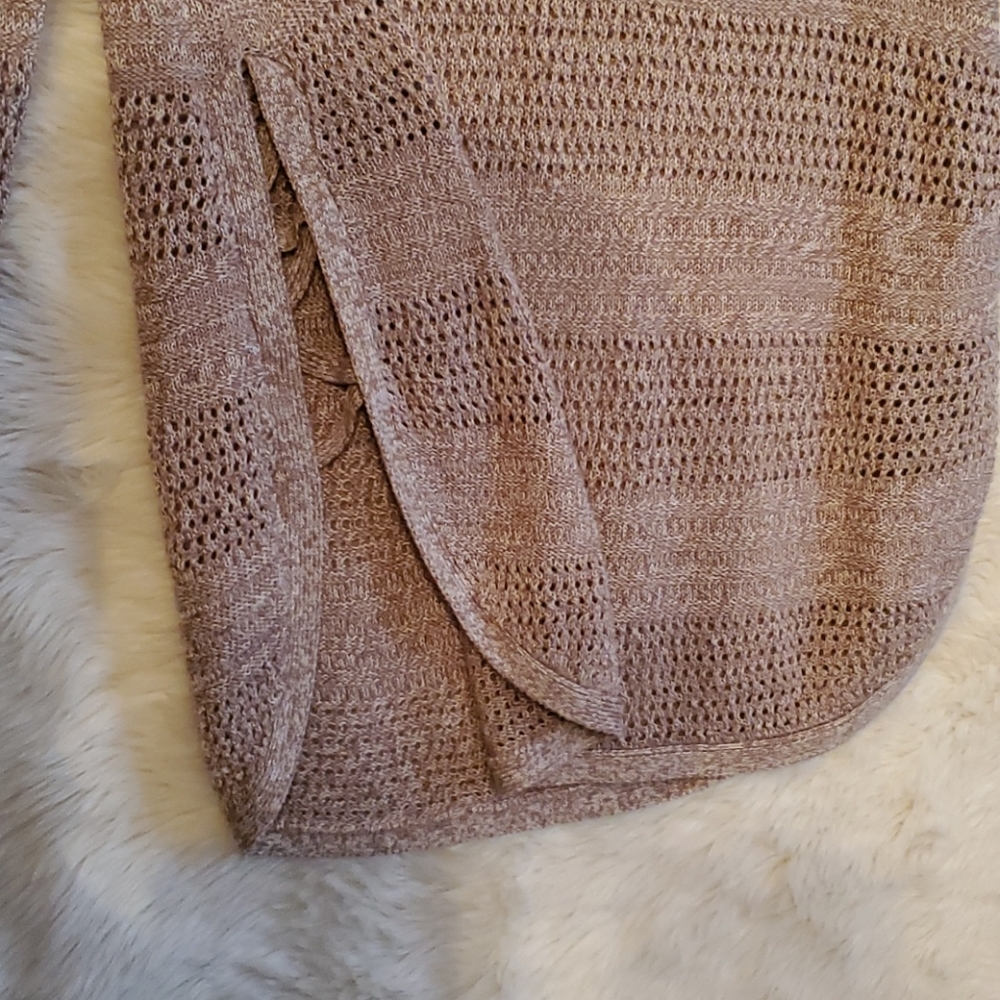 Blouse - Picture 2 of 3